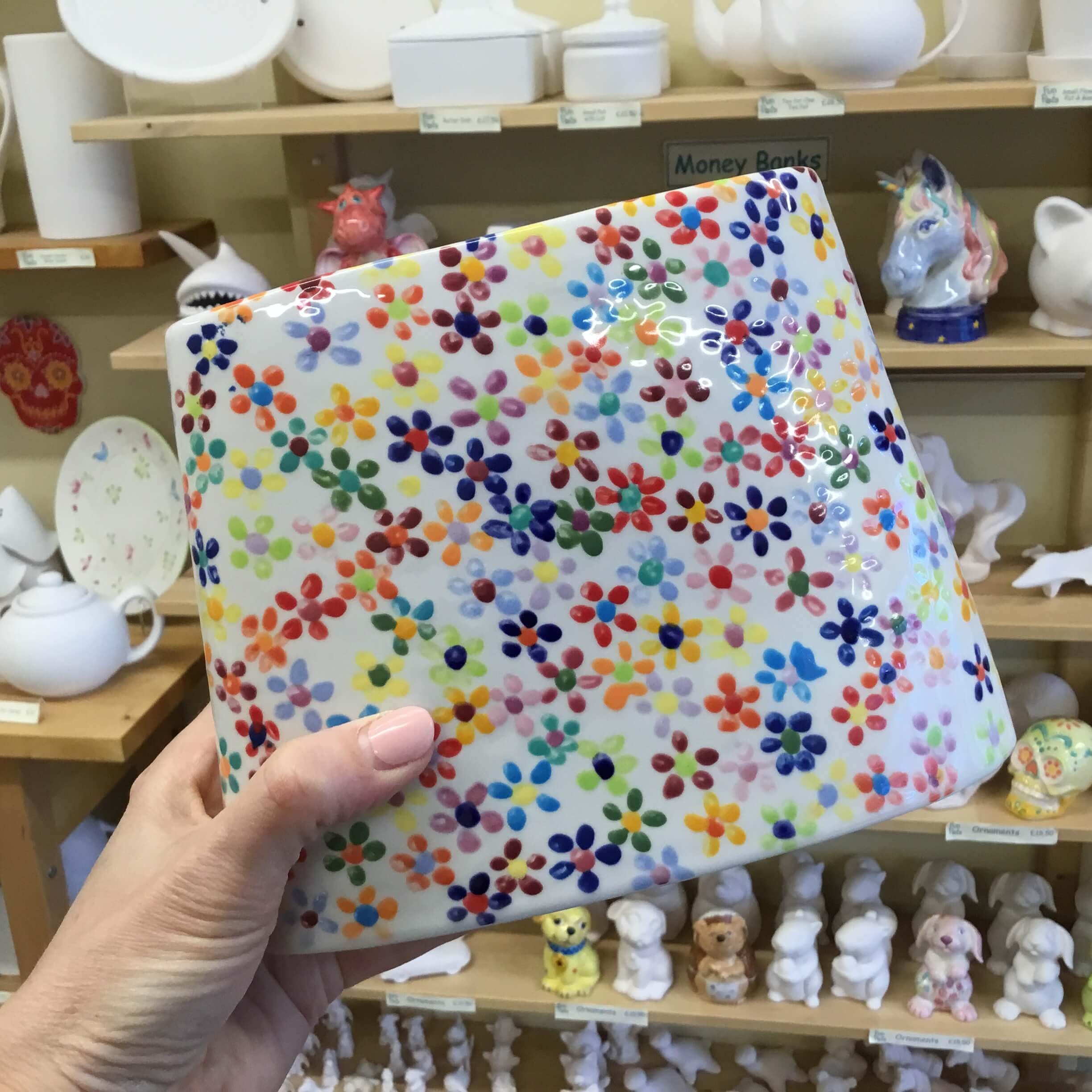 Oval Cone Vase - dotty flowers