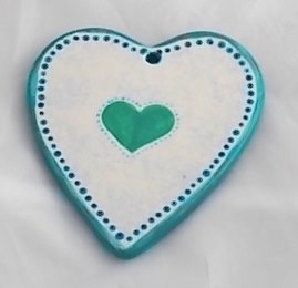 Small Heart Hanger (Vintage style) 8.9cm (hole)